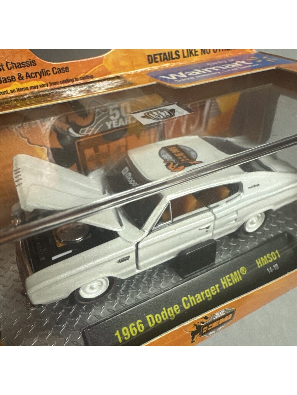 M2 Machines 1/64 Mopar 1966 Dodge Charger Hemi White Walmart Exclusive 6,000 Pcs